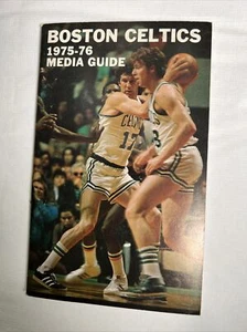 1975-76 NBA Boston Celtics Media Guide - NBA Champions Cowens / Havlicek / Silas - Picture 1 of 12