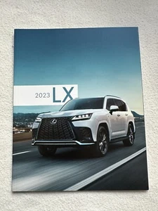 Folleto Lexus LX 2023 LX600 y 23 LX paquete deportivo de lujo y F catálogo de ventas de EE. UU. - Imagen 1 de 9