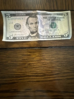 $5 USA Note Errror - Raised Serial Number And J10 Series 2021. Seen Thru Back - Image 1 of 4