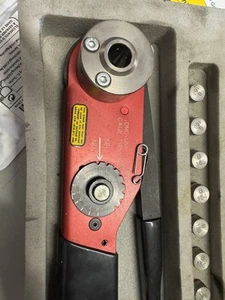 DMC Daniels M320 Crimpzange Set / diverse Einsätze +Aufnahme MIL Standard (B22B) - Bild 1 von 8