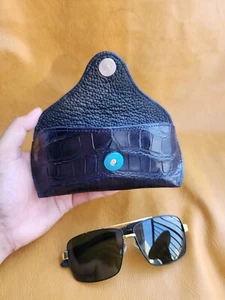 FUNDA GAFAS DE SOL AZUL OSCURO 100 % CUERO GENUINO PIEL - Hecha a mano - Imagen 1 de 12