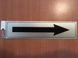ARROW SIGN (PEEL & STICK) 2" X 8" - Imagen 1 de 2