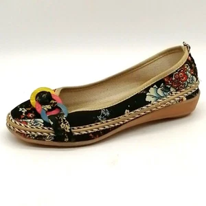 Gongyibuxie Womens Wedge Heel Slip On Flat Black Floral Woven Upper EUR 42 NEW - Picture 1 of 9