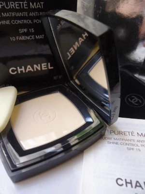 CHANEL 10 Faeince Mat SPF 15 Shine Control Face Powder 15g Superb New marked Box - Image 1 of 4