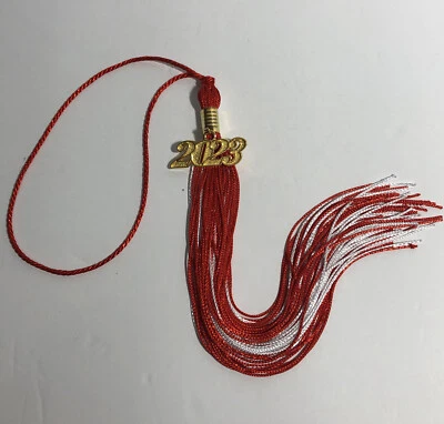 Borla de graduación roja/blanca de 2 colores con caída de fecha dorada 2023 Universidad de Indiana Foto 1 de 3