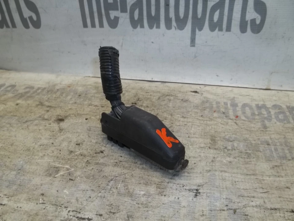 Conector de control de freno ABS antibloqueo Sevilla Eldorado 1997 25674834 16263309 Foto 1 de 4