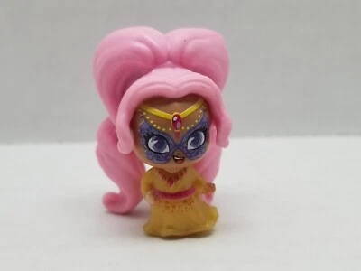 Mini boneco da moda Shimmer And Shine Teenie Genies Nyssa com cabelo rosa 1 1/4" - Imagem 1 de 4