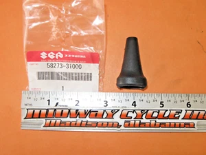 SUZUKI 73 - 00 NOS OEM CLUTCH CABLE BOOT 58273-31000 GT750 GT550 LS650 DR650 jh - Picture 1 of 4