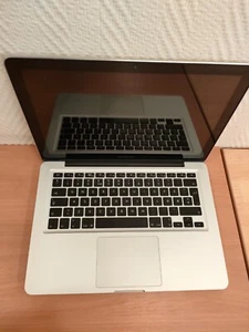 MacBook Pro 13Zoll 2010 A1278, 4Gb Ram/128GB SSD, macOS Monterey - Bild 1 von 8
