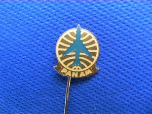 PAN AM - Airlines pin badge - Picture 1 of 11