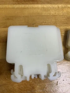 LOT OF 7 ALLEN BRADLEY 1492-CE TERMINAL BLOCK END PLATE BARRIER  B290 - Picture 1 of 1