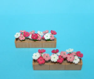 Playmobil Victorian Mansion 2 Insert Parts with Flowers for Window Box 5300 5305 - Picture 1 of 3