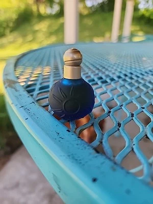 Sun Moon Stars Karl Lagerfeld perfume puro 0,12 oz 3,7 ml mini respingo - Imagem 1 de 2