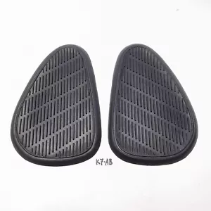Honda 90 Sport 90 S90 CS90 Fuel Tank Knee Grip Cover Rubber FREE SHIPPING - Foto 1 di 6