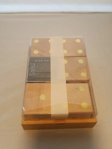 Wooden dice set - Picture 1 of 2