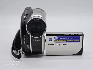 Sony DCR-DVD650 Handycam videocamera DVD ibrida, testata con caricatore - Foto 1 di 11