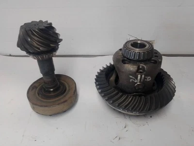 Engranaje de anillo trasero relación 3,73 de Chevrolet Silverado 2500 2016 12146108 Foto 1 de 4