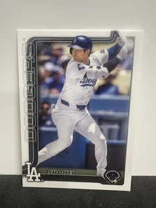 2025 Topps Serie 1 - Shohei Ohtani #1 - Foto 1 di 1