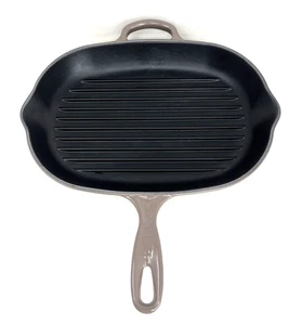 Sartén Le Creuset 32 cm 12,5" Hierro Fundido Parrilla Sartén Ovalada Hecha en Francia Marrón Usada en Excelente Condición - Imagen 1 de 9