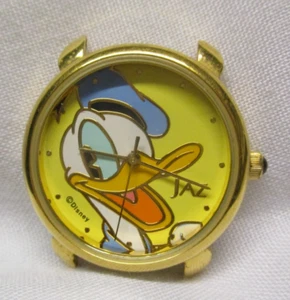 Vintage Donald Duck Wind Up Wrist Watch Face Only ~ Needs Battery - Picture 1 of 2