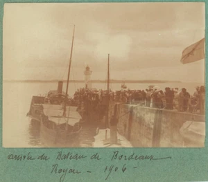 Royan (Charente-Maritime). Arrival of the Bordeaux boat. 1906. - Picture 1 of 1