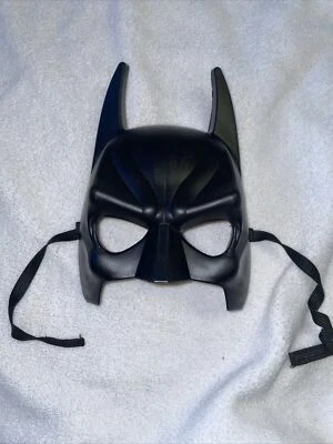 Batman Plastic Mask Superhero Fancy Dress Halloween Child Costume Accessory - Image 1 of 4