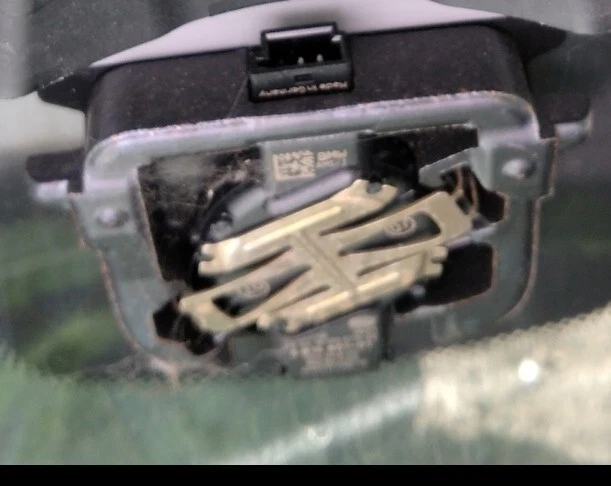 6814601 BMW 1 2 3 4 i3 i8 X1 x2 Genuine Rain Light Solar eu Sensor - Image 1 of 1