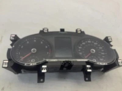 Medidores de painel de instrumentos 18-19 Volkswagen Tiguan velocímetro MPH Q - Imagem 1 de 4
