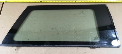 2007-2014 Mini Cooper R56 Hatchback REAR RIGHT PASSENGER SIDE WINDOW GLASS OEM . Foto 1 de 4