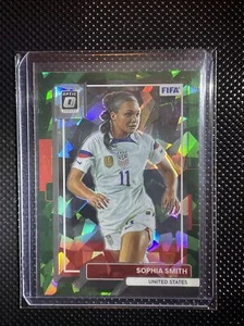 Sophia Smith 2022 23 Donruss Optic Soccer FIFA Green Cracked Ice MINT USA Thorns - Picture 1 of 2