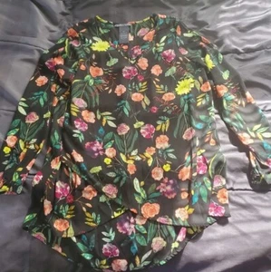 women small thin light weight long sleeve Floral Black Women's Top - Picture 1 of 1