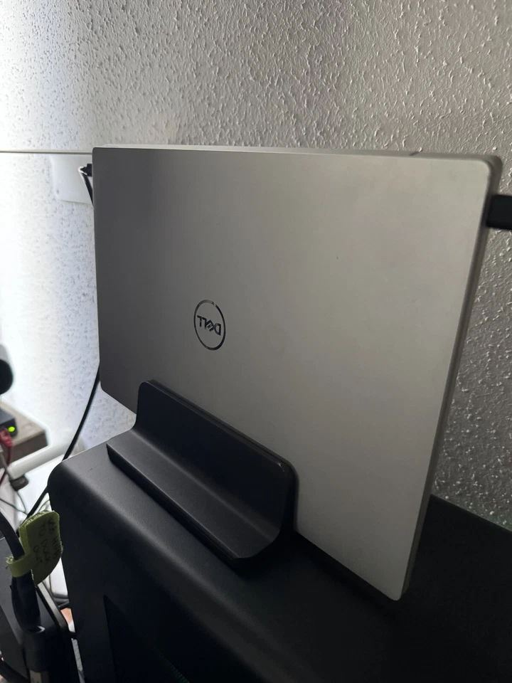 Dell XPS 13 Plus 9320    i7-1280P   32GB   OHNE SSD oder SSD Optionen unten - Bild 1 von 4