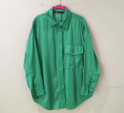 Camisa Zara Top Efecto Satinado Bolsillo A Presión Verde De Gran Tamaño Mujer M Nueva Con Etiquetas Retro City Foto 1 de 4