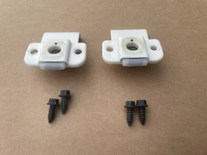 94-04 Mustang Saleen Cobra GT OEM Rear Seat Mounting Brackets Retainers Clips - Bild 1 von 4