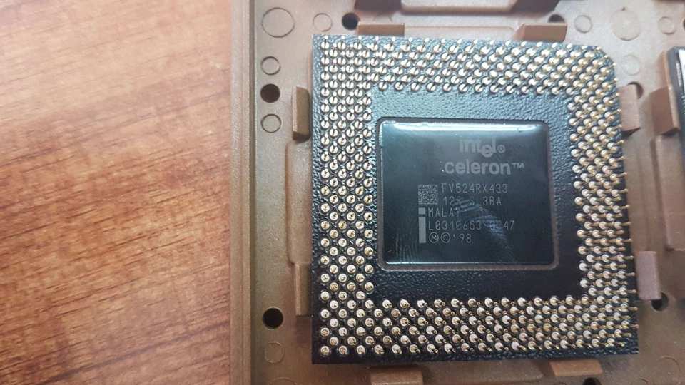 LOT OF 5 PCS. INTEL CELERON 433 FV524RX433 CPU PROCESSOR - Image 1 of 1