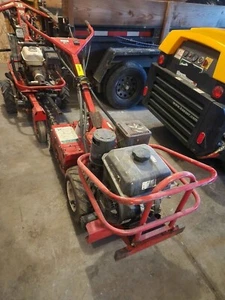 Hydraulic tiller rear tine rototiller - Picture 1 of 5
