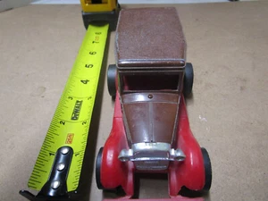 Vintage 5" Tootsie Toy Ford Model A Woody Brown Red Made In The USA - Picture 1 of 6