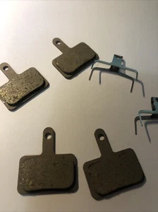 2 Pairs Shimano B01S Disc Brake Pads Resin for ACERA ALIVIO DEORE MT200 M315 UK - Picture 1 of 2