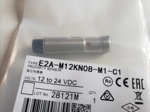 Z 1PCS NEW OMRON E2A-M12KN08-M1-C1 Proximity switch - Picture 1 of 3