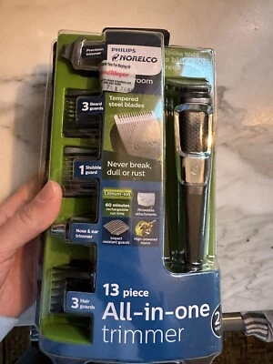 Philips Norelco Multigroom Series 3000 Foto 1 de 2