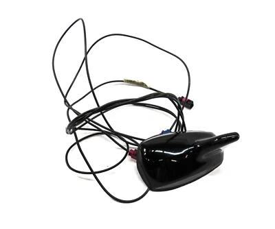 2014 MERCEDES C250 SEDAN (W204) ROOF SHARK FIN ANTENNA w/ CABLES (BLACK 040U) - Image 1 of 4