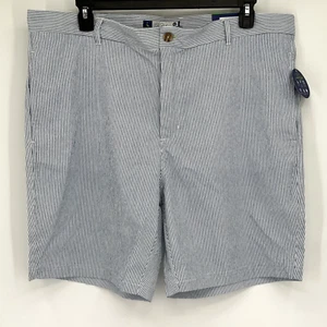 Tailor Byrd Performance Flat Front Casual Pin Stripe Walking Shorts Sz 40 - Picture 1 of 3