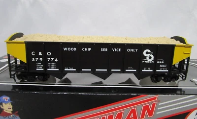 Atlas HO C&O Chesapeake Ohio AAR 70 Ton 9 Panel Wood Chip Hopper #379774 NOS - Image 1 of 4