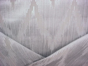 1-3/8Y Lee Jofa 2004005 Holland Flamestitch Velvet Chevron Upholstery Fabric - Picture 1 of 4