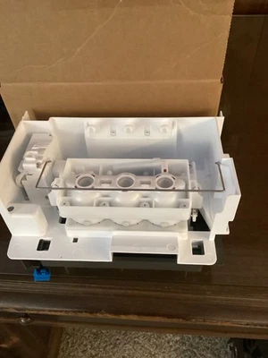 Conjunto de máquina de hielo artesanal para refrigerador AEQ73449910 pieza OEM. Caja abierta nueva   Foto 1 de 2