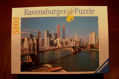 Ravensburger Puzzle - #174133 - New York City - World Trade Center - Twin Towers - Image 1 of 4