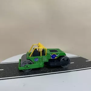 2002 Matchbox Build "N Bash Series Exclusive Road Roller Paver Green/Yellow NM - Picture 1 of 12