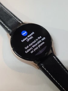 Samsung Galaxy Watch 5 SM-R905U,Rose Gold, 40mm,GPS +LTE:SW015 - Photo 1 sur 8