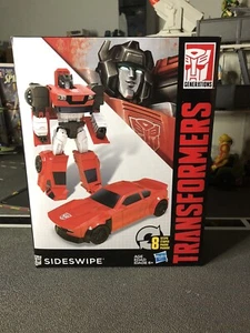 Transformers Generations: SIDESWIPE (Autobot) Walgreens Exclusive - Picture 1 of 12