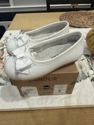NUEVO L’AMOUR Bebé Niña Cuero Blanco Bailarina Zapatos Planos Talla 6 Foto 1 de 4